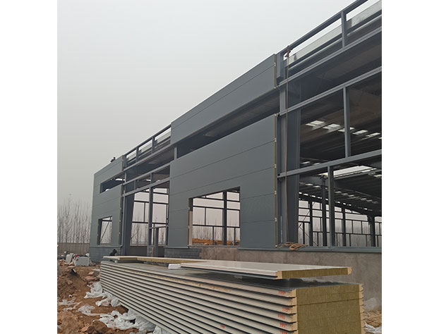 project case: PNS brand rockwool sandwich panels are installing