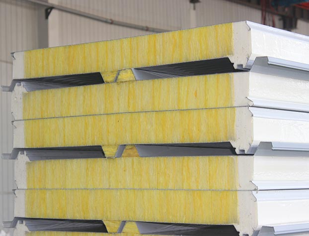 PNS brand roof glasswool sandwich panel for steel structure