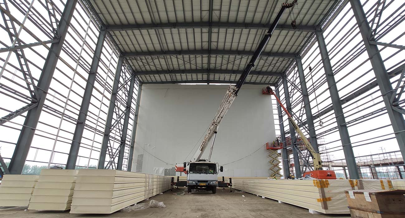 Project case of PNS Heat resistance modern building materials PU sandwich panels  for cold storage